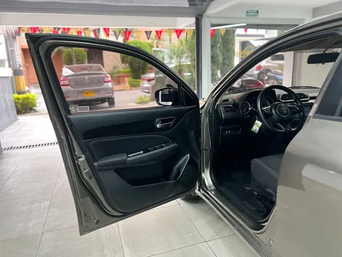 Suzuki Swift Dziere Mt 2023