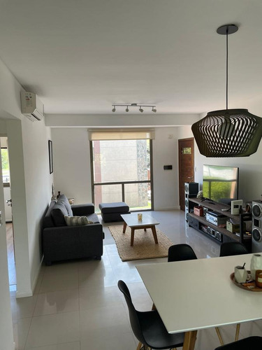 Imagen 2 de 11 de Departamento - Amaneceres Residence