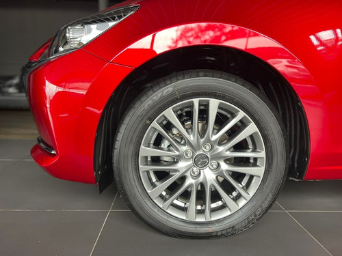 Imagen 17 de 20 de Mazda 2 Sedan Grand Tuoring Lx