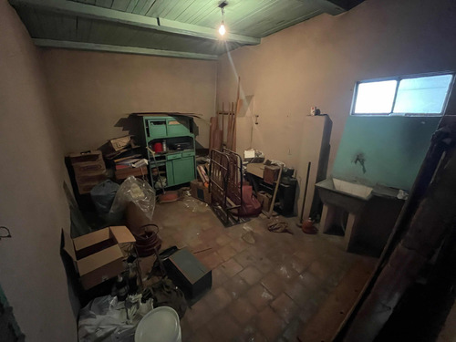 Hermosa Casa 5 Ambientes En Venta *mataderos*