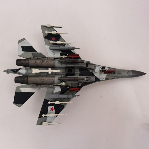 Luchador Ruso Su-35 1/100 Fundido A Presión Con Soporte, Mod