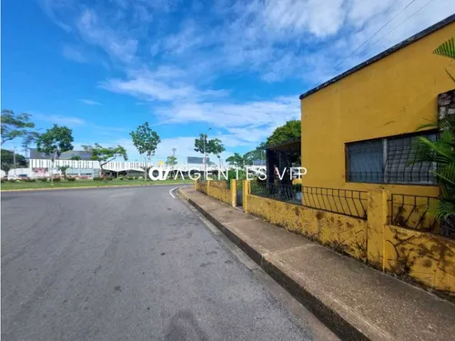 Avenida Raúl Leoni