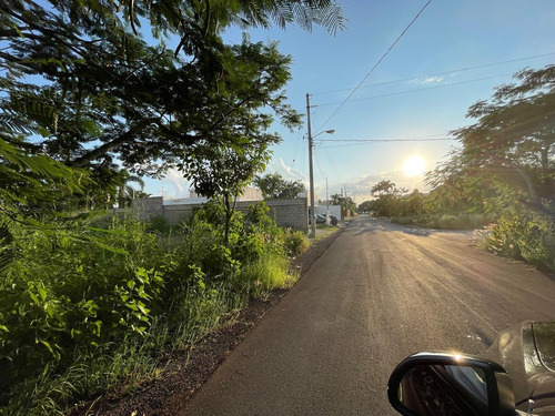 Imagen 13 de 14 de Terreno En Venta En Privada Residencial 30m De Frente $2,490m2