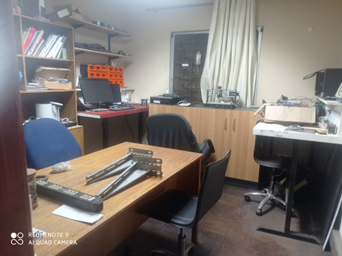 Oficinas Y Bodegas Juan Sebastian Bach 66