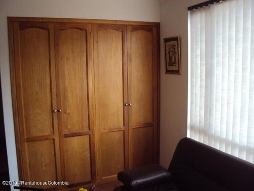 Imagen 23 de 30 de Vendo Apartamento En Granada Norte C.m 23-932