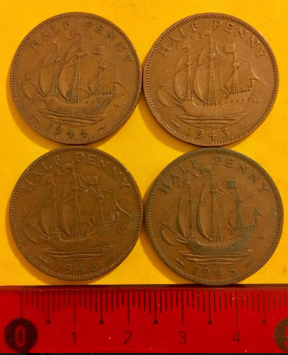 4 Monedas Inglaterra Cobre 1/2 Penny 1943, 44, 45 Y 46 (Usado)