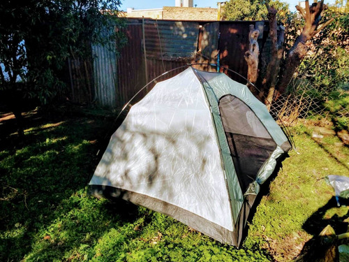 Carpa Waterdog Kakel Para 3 Personas