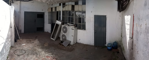 Galpón Deposito Y Oficina En Caba! Oportunidad A Precio Único! ¡dueño Directo! Sin Comisión Inmobiliaria! ¡entrega Inmediata! Calle Crespo