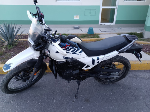 Hero Xpulse 200 Fuel Inyección 2v, Color Blanco.
