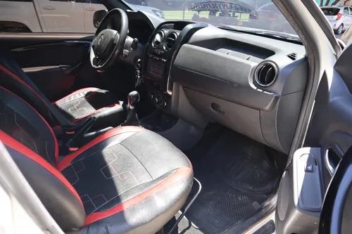 Renault Duster Oroch 2.0 Dynamique At