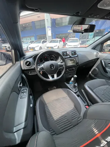 Renault Stepway 1.6 Dynamique / Intens Automática