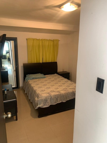 Imagen 8 de 12 de Townhouse En Venta Lomas Del Este Valencia 215 Metros. Código 438990