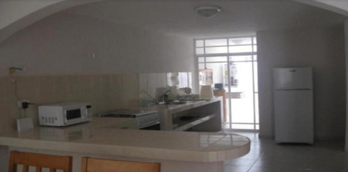 Preciosa Casa Ubicacada En Fracc. Bahía Azul Cancún, Vive A Unos Minutos De La Playa -no Créditos- Jagr