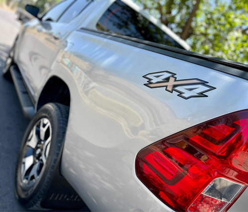 Imagen 3 de 8 de Toyota Hilux 2020 2.8 Cd Srx 177cv 4x4 At