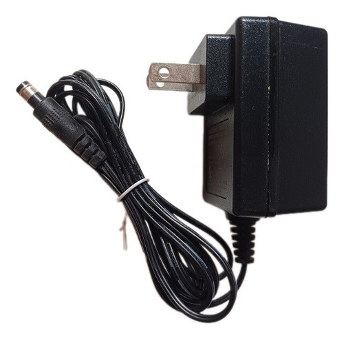 Cargador Ó Adaptador Switching Adapter 12voltios-1 Amp.