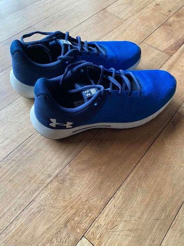 Zapatillas Under Armour Número 40/41. Impecables