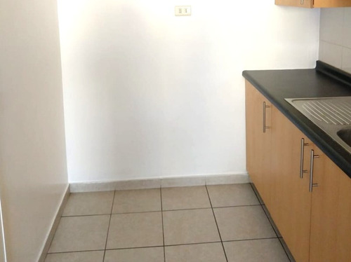 Arriendo Excelente Depto En Condominio Con Areas Verdes