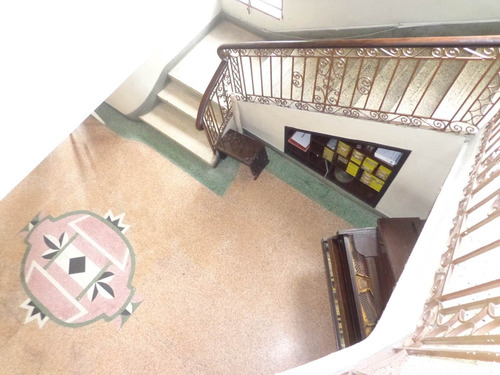 Imagen 6 de 16 de Venta De Casa Uso Comercial En San Bernardino - 985m²7h+s4b+s5p