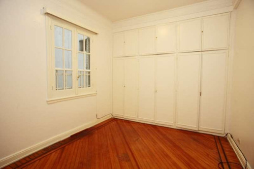 Recoleta - Cuatro Dormitorios Con Dependencia- Alquiler