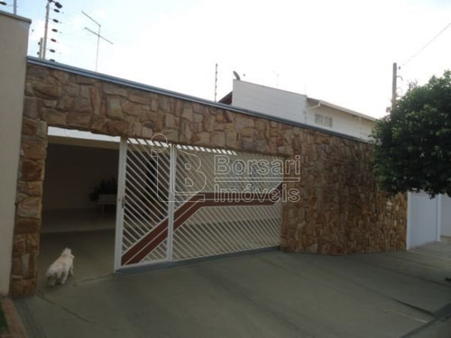 Imagem 1 de 5 de Venda De Casas / Padrão Na Cidade De Araraquara 7123