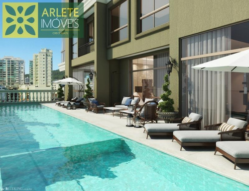 Imagem 13 de 14 de Apartamento No Bairro Meia Praia Em Itapema Sc - 2110