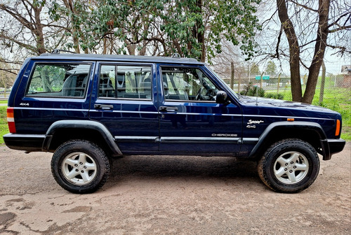 Imagen 6 de 24 de Jeep Cherokee 1997 4.0 C/ Gnc Sport