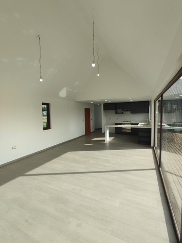 Exclusiva Casa En Parcela Fundo Praderas Frutillar
