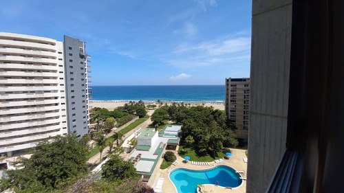 Venta De Apartamento, En Naiguata. La Guaira