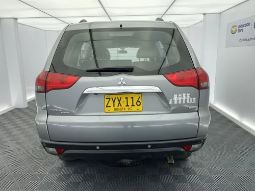 Mitsubishi Nativa 3.0l Sport Fl