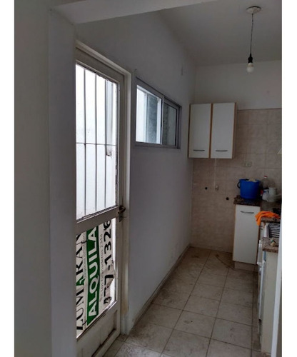 Imagen 15 de 16 de Gvprop Vende Apta Crédito: Casa 2 Dorm., Garaje, Excelente Ubicación - Bº San Martin - Córdoba