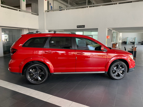 Imagen 12 de 13 de Dodge Journey 2018 2.4 Sport Piel 7 Pasajeros At