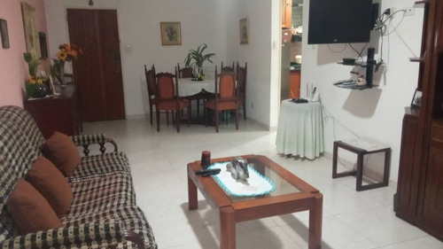 #1648 Apartamento De 89m2, El Marques - Caracas.