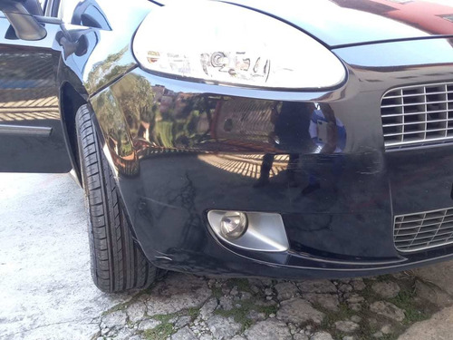 Imagem 10 de 12 de Fiat Punto Essence 1.6 16v Flex