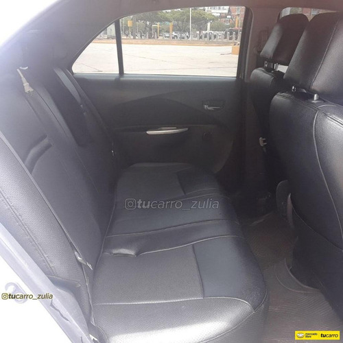 Toyota Yaris Belta