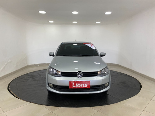 Imagem 2 de 19 de Volkswagen Voyage 1.6 Vht Total Flex 4p