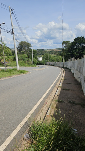 Terreno Comercial De Frente Para Avenida Vicente Catalani, Jardim Nações Itatiba , Entrada Da Cidade, Zoneamento Zcll , 420 M2 Sendo 12 M Testada X 35 M Comprimento , Excelente Investimento