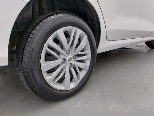 Fiat Cronos 1.3 FIREFLY FLEX DRIVE MANUAL