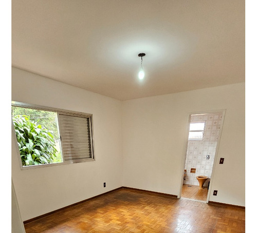 Alugo Sobrado 3 Dorms., Suite E 2 Vagas