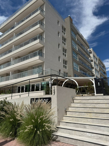 Departamento 2 Ambientes, En Nordelta, Orientacion Norte Con Balcon