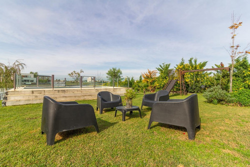 Imagen 14 de 30 de Venta Casa De Categoria A La Laguna - Escriturada Area 9 - La Mejor De San Sebastian - Permuta !!