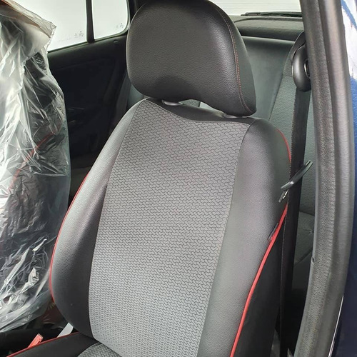 Imagem 14 de 15 de Volkswagen Fox 1.6 Mi Rock In Rio 8v Flex 4p Manual