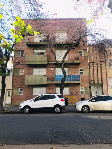 Venta. Crespo 462. Departamento 1 Dormitorio.