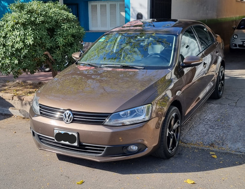 Volkswagen Vento 2.0 Luxury I 140cv Dsg