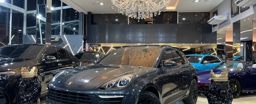 Porsche Macan 2.0 16v Gasolina 4p Automático 2018 Cinza 