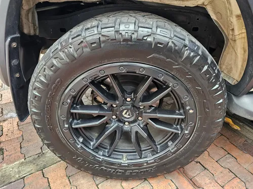 Toyota Fortuner 2.7l Mid