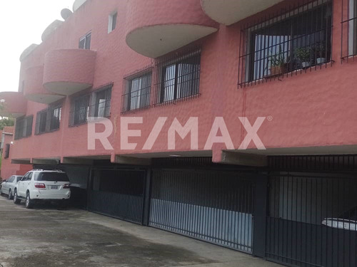 Se Vende Townhouse En Parque Caiza