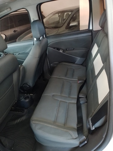 Imagen 12 de 12 de Fiat Idea Essence 1.6 16v