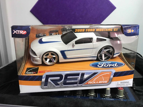 Ford Mustang Gt 2009 Xtr Toys Rev Rollers - Escala 1:24