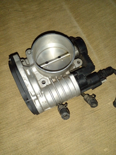 Cuerpo De Aceleracion Kia Sorento 3.8 Año 2007-2011 Original