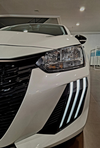 Peugeot 208 1.6 Allure At